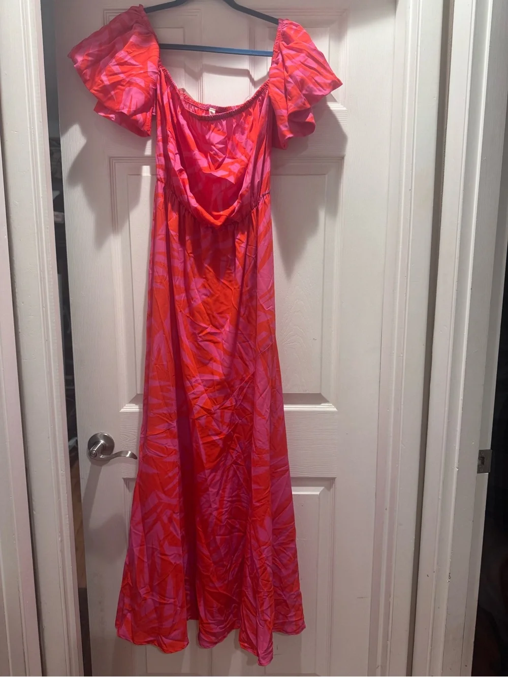 Hot Pink Tropical Maxi Dress with drop ruffle sleeves - Picture 2 of 4